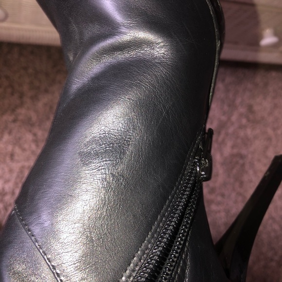 INC leather Heeled Booties - Picture 5 of 5
